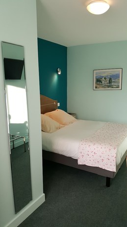 Imagen de la habitación del Hotel Hôtel du Viaduc. Foto 16