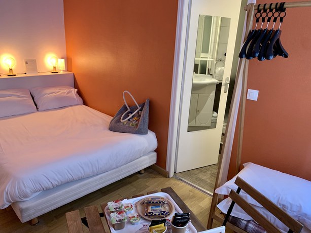 Imagen de la habitación del Hotel H&ocirc;tel du petit baigneur. Foto 7