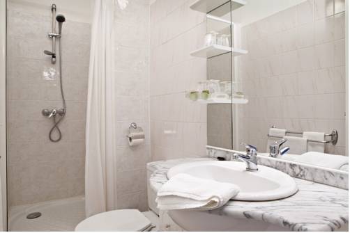 Imagen de la habitación del Hotel Hôtel et Résidence des Bains. Foto 3