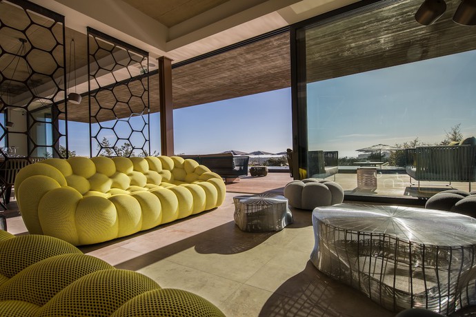 Imagen de los interiores del Hotel Hôtel et SPA Version Maquis Citadelle. Foto 19