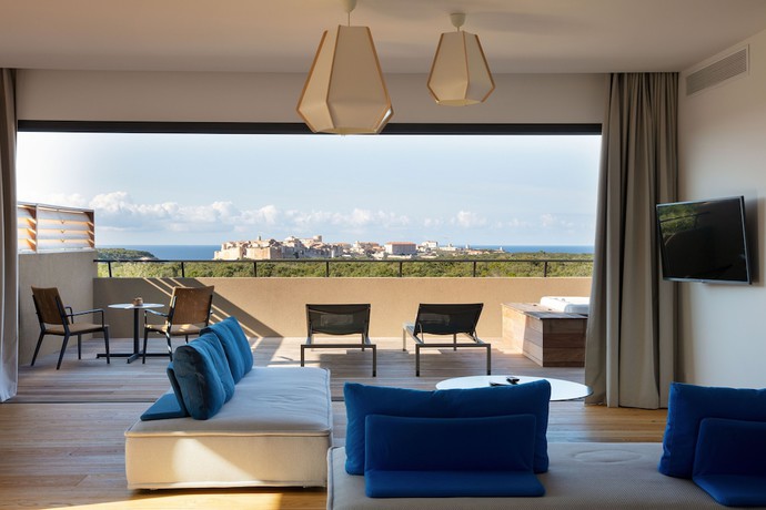 Imagen de la habitación del Hotel Hôtel et SPA Version Maquis Citadelle. Foto 15