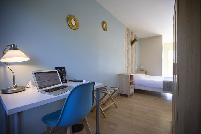 Imagen de la habitación del Hotel Hôtel l\'INATTENDU. Foto 9