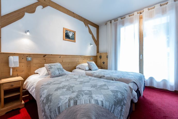 Imagen de la habitación del Hotel Hôtel l\'Igloo. Foto 14