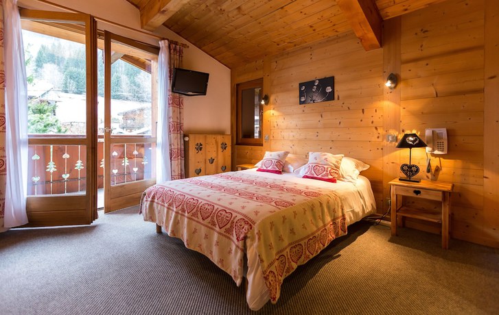 Imagen de la habitación del Hotel Hôtel l\'Igloo. Foto 17