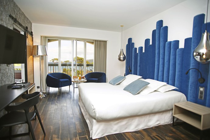 Imagen de la habitación del Hotel H&ocirc;tel l\'Onda. Foto 12