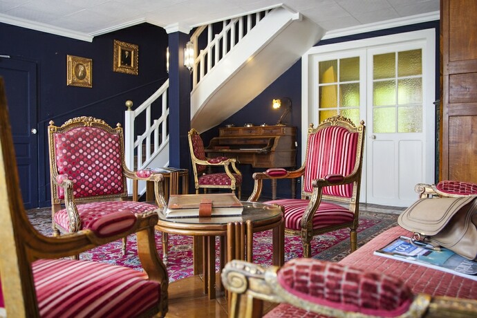 Imagen general del Hotel Hôtel la Source Bleue. Foto 7