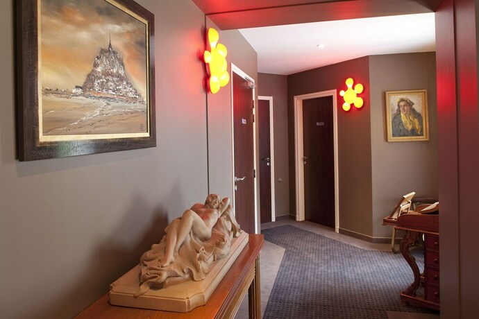 Imagen general del Hotel Hôtel la Source Bleue. Foto 9