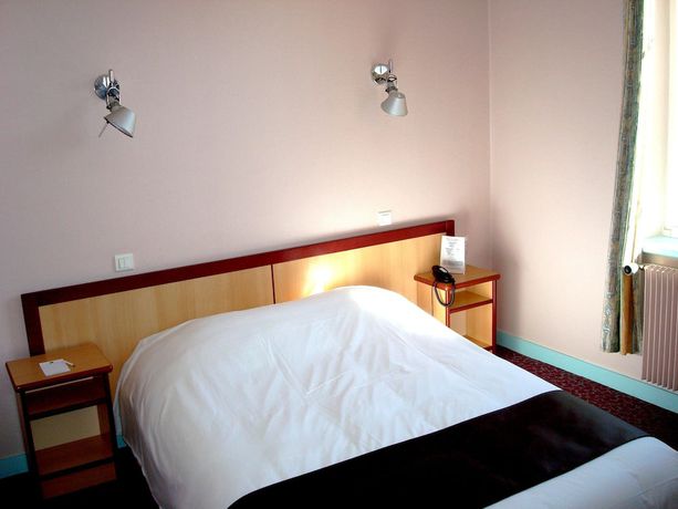 Imagen de la habitación del Hotel H&ocirc;tel le Befranc. Foto 19