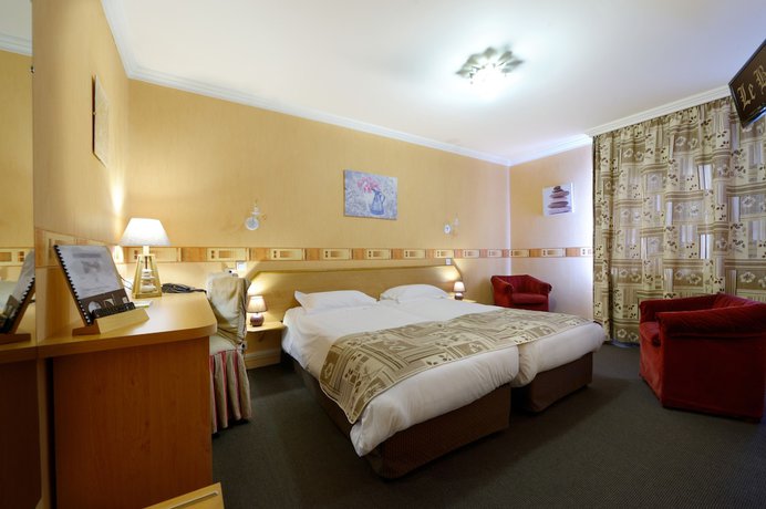 Imagen de la habitación del Hotel H&ocirc;tel le Bellevue, Saint-Hippolyte. Foto 2