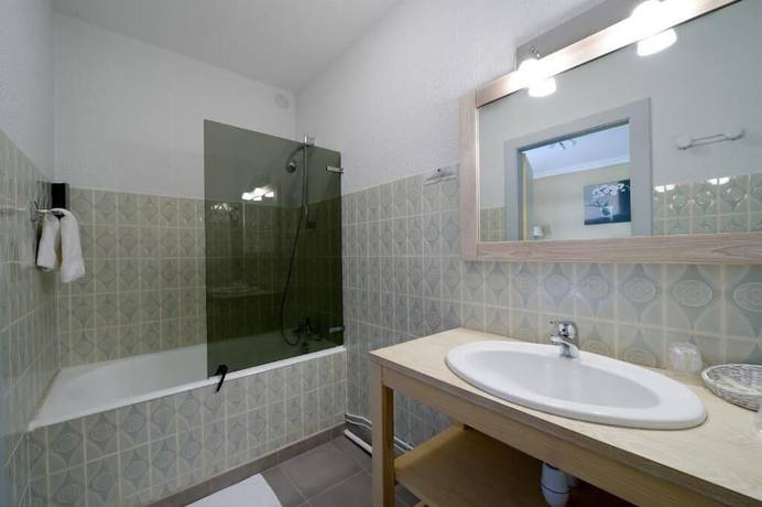 Imagen de la habitación del Hotel H&ocirc;tel le Bellevue, Saint-Hippolyte. Foto 6