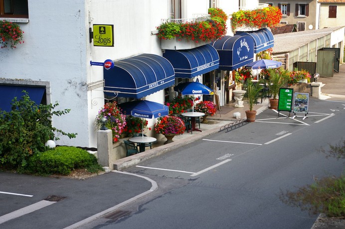 Imagen general del Hotel Hôtel le Bellevue, Saint-Hippolyte. Foto 1