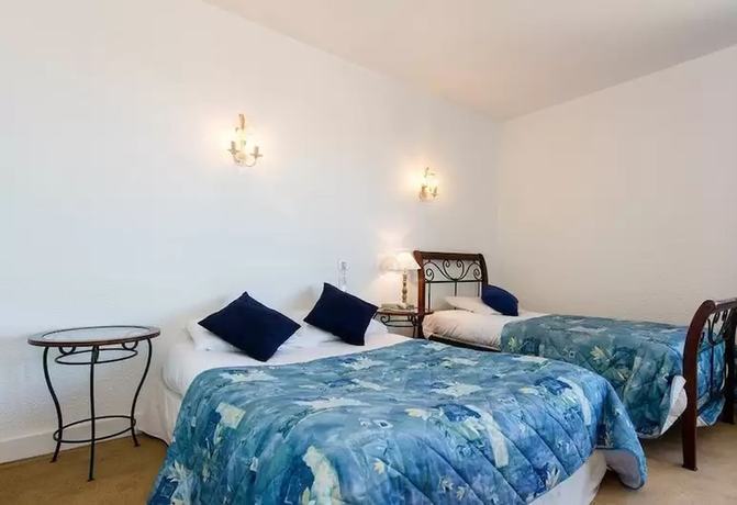 Imagen de la habitación del Hotel H&ocirc;tel le Catalan Restaurant Le Miradou. Foto 2