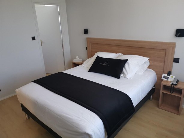 Imagen de la habitación del Hotel H&ocirc;tel le Ch&acirc;teau Blanchard. Foto 15