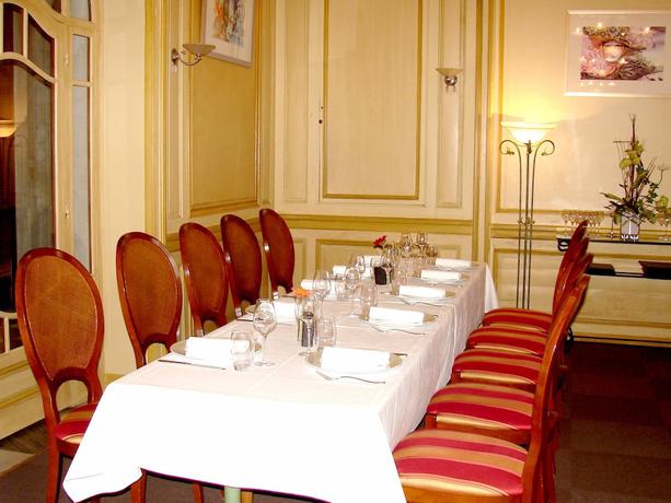 Imagen del bar/restaurante del Hotel H&ocirc;tel le Ch&acirc;teau Blanchard. Foto 4