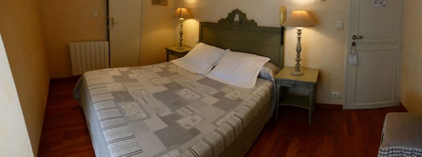 Imagen de la habitación del Hotel H&ocirc;tel le Chatellier. Foto 8