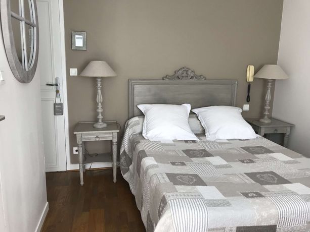 Imagen de la habitación del Hotel H&ocirc;tel le Chatellier. Foto 12
