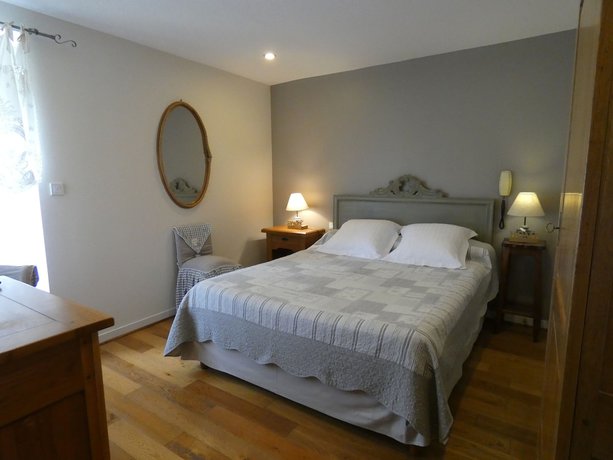 Imagen de la habitación del Hotel H&ocirc;tel le Chatellier. Foto 16