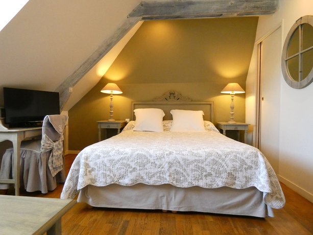 Imagen de la habitación del Hotel H&ocirc;tel le Chatellier. Foto 17