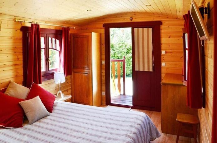 Imagen de la habitación del Hotel H&ocirc;tel le Relais, Hauterives. Foto 12