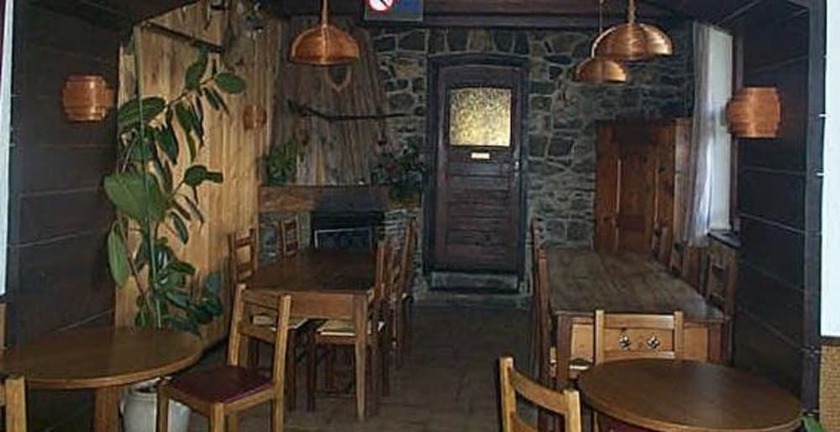 Imagen del bar/restaurante del Hotel H&ocirc;tel le Tourisme. Foto 7