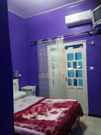 Imagen de la habitación del Hotel H&ocirc;tel le V. Rocher. Foto 8