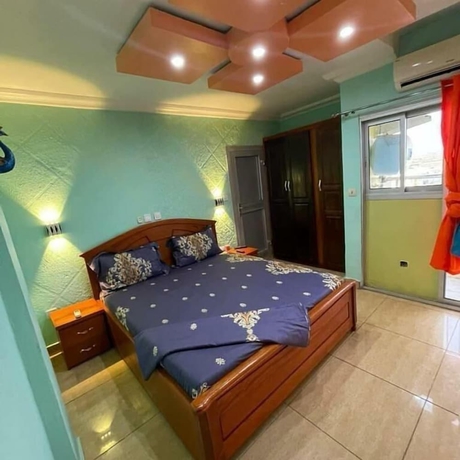 Imagen de la habitación del Hotel H&ocirc;tel le palace des rois. Foto 3