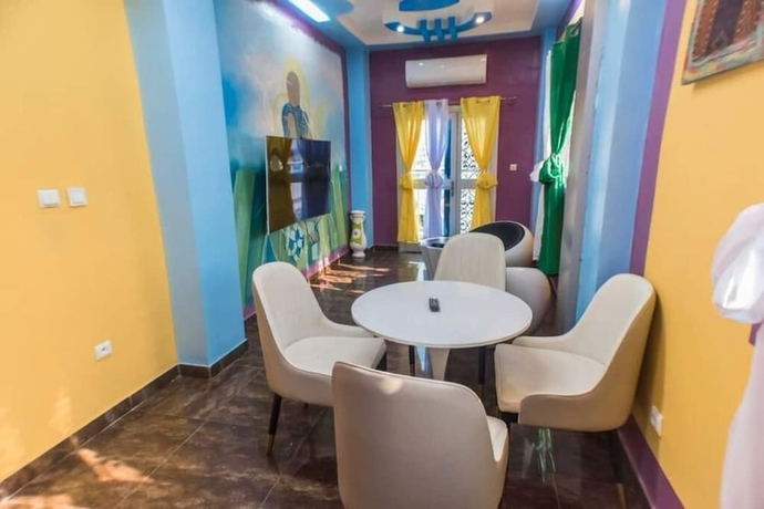Imagen de la habitación del Hotel H&ocirc;tel le palace des rois. Foto 4