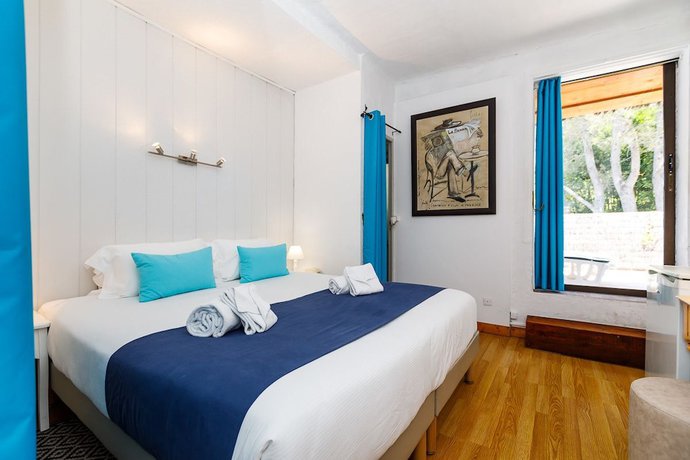 Imagen de la habitación del Hotel H&ocirc;tel les Liserons de Mougins. Foto 3