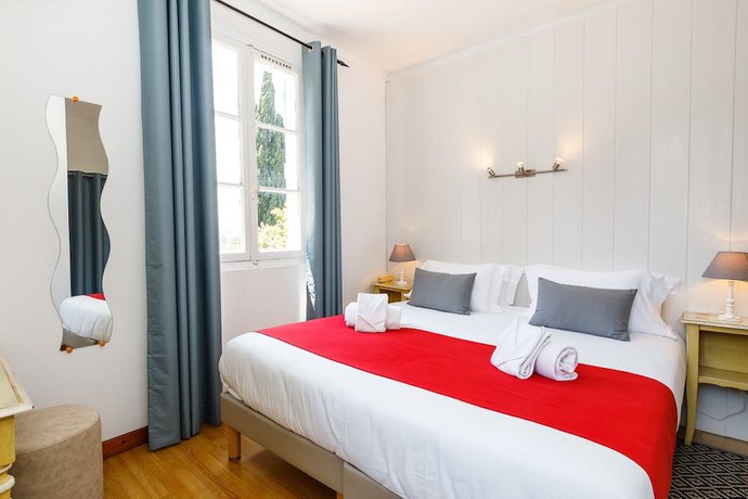 Imagen de la habitación del Hotel H&ocirc;tel les Liserons de Mougins. Foto 12