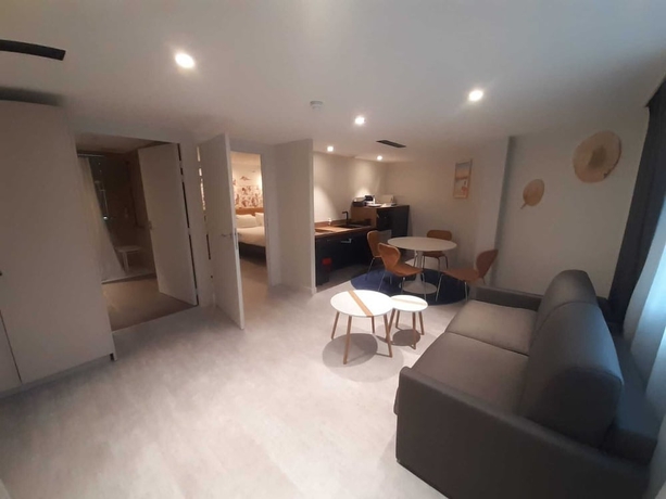 Imagen de la habitación del Hotel H&ocirc;tel l\'escale marine. Foto 9