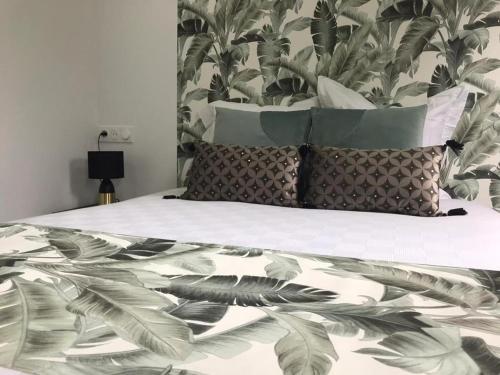 Imagen general del Hotel H&ocirc;tel parc & spa Les cigognes. Foto 2