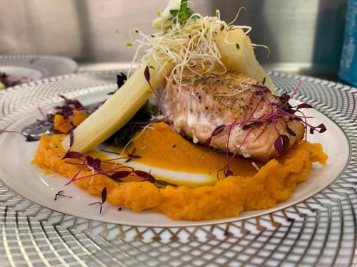 Imagen general del Hotel H&ocirc;tel parc & spa Les cigognes. Foto 6