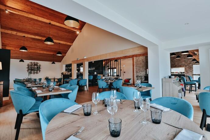 Imagen general del Hotel H&ocirc;tel-Restaurant Les Loges du L&eacute;man. Foto 4