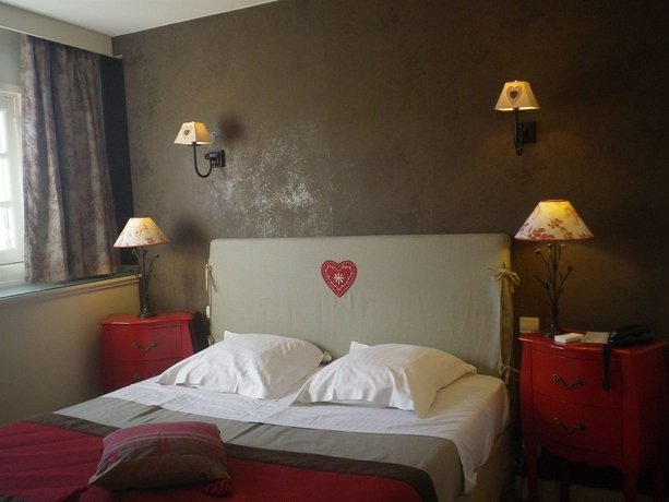 Imagen de la habitación del Hotel H&ocirc;tel-Restaurant Ricordeau. Foto 6