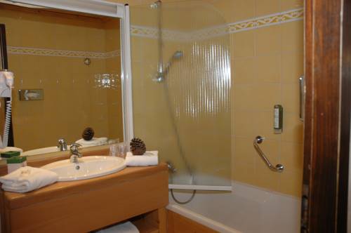 Imagen de la habitación del Hotel H&ocirc;tel-chalet De Tradition La Chemenaz. Foto 3