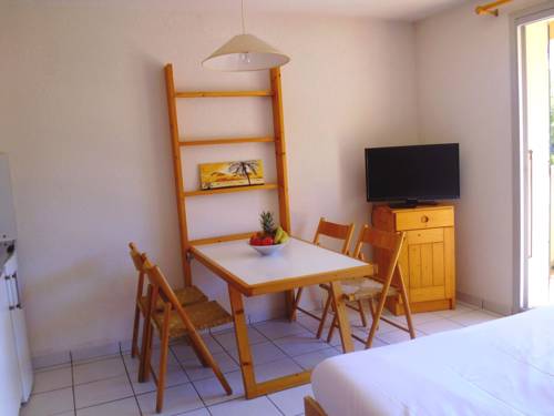 Imagen de la habitación del Hotel H&ocirc;tel**r&eacute;sidence Bear. Foto 10