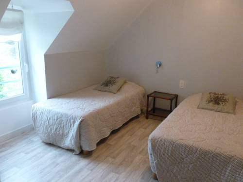 Imagen de la habitación del Hotel H&ocirc;tel-relais De Trefeuntec. Foto 3