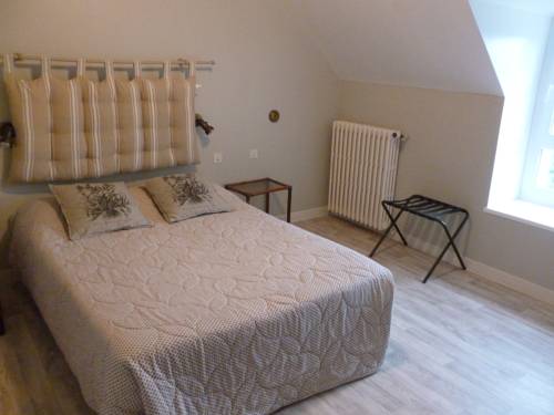 Imagen de la habitación del Hotel H&ocirc;tel-relais De Trefeuntec. Foto 11