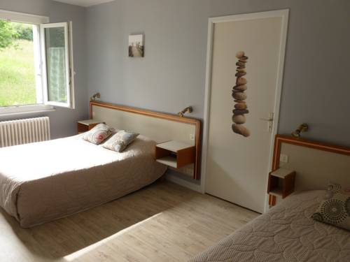 Imagen de la habitación del Hotel H&ocirc;tel-relais De Trefeuntec. Foto 14