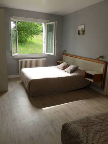 Imagen de la habitación del Hotel H&ocirc;tel-relais De Trefeuntec. Foto 16