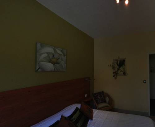 Imagen general del Hotel H&ocirc;tel-restaurant La Croix Couverte. Foto 1