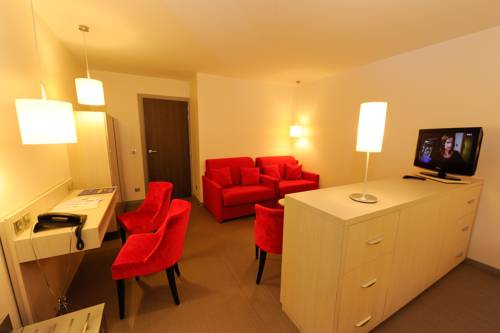 Imagen de la habitación del Hotel Hôtel-restaurant L'etang Du Moulin. Foto 9