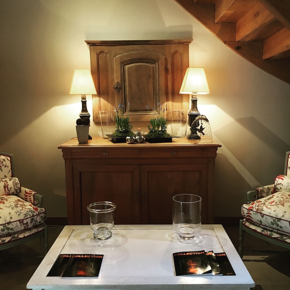 Imagen de los interiores del Hotel Hôtels & SPA La Maison de Rhodes. Foto 13