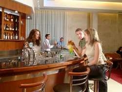 Imagen del bar/restaurante del Hotel Hod. Foto 3