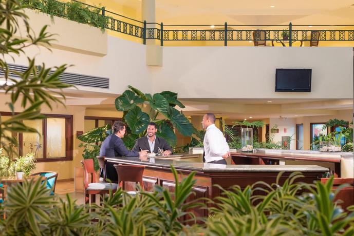 Imagen general del Hotel Hodelpa Garden Suites Golf and Convention Center. Foto 4