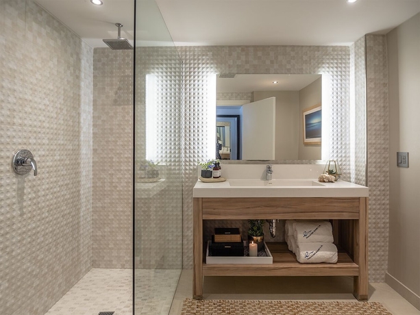 Imagen de la habitación del Hotel Hodges Bay Resort and Spa. Foto 3