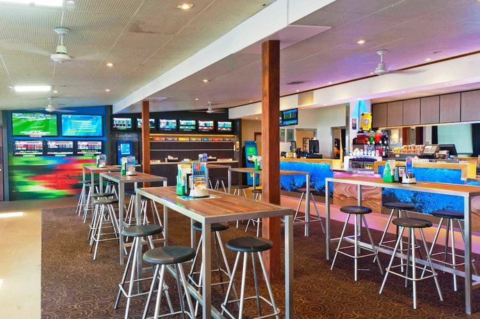 Imagen del bar/restaurante del Hotel Hoey Moey Backpackers - Hostel. Foto 9