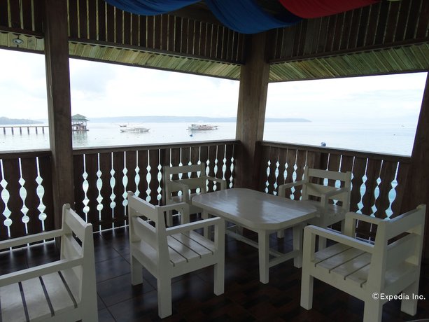 Imagen de los interiores del Hotel Hof Gorei Beach Resort. Foto 19