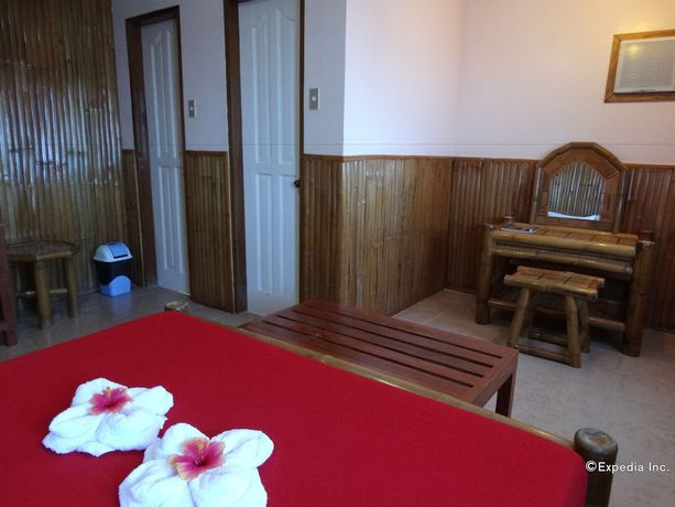 Imagen de la habitación del Hotel Hof Gorei Beach Resort. Foto 11