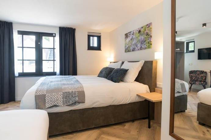 Imagen de la habitación del Hotel Hof van Holland. Foto 10